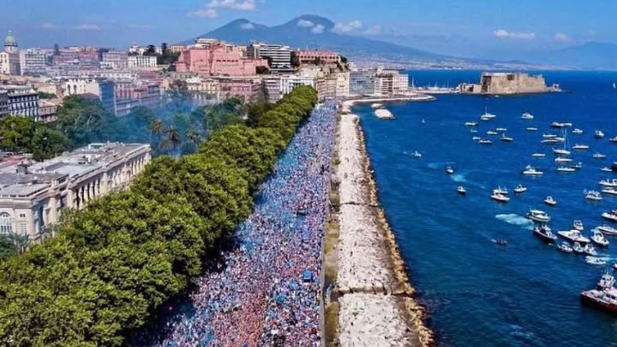 film serie netflix ambientate napoli