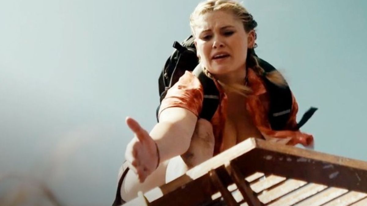 Film sconsigliato ai cardiopatici e a chi soffra di vertigini: l'adrenalinico thriller inglese "Fall" è finalmente in streaming in Italia. Ecco dove lo puoi vedere.