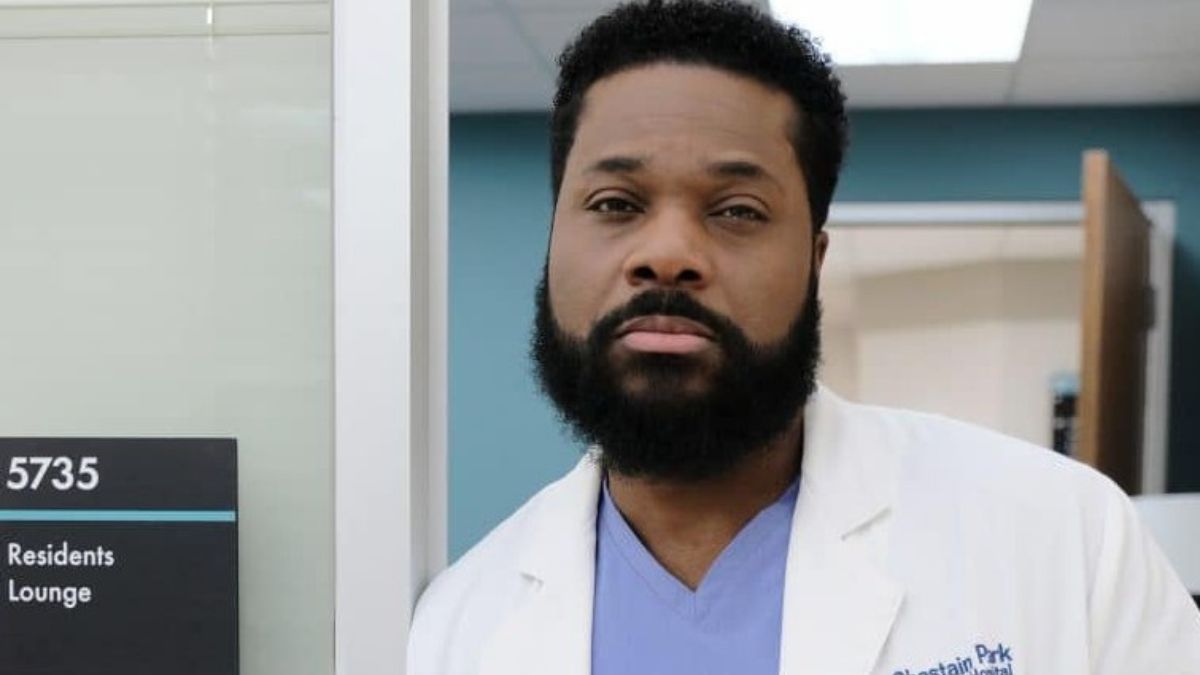 "The Resident": la stagione 6, l'ultima, della serie tv è su Netflix. Si tratta dell'ultima interpretazione di Malcolm-Jamal Warner.