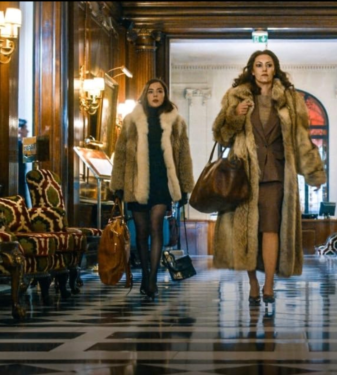 Madame Claude - thriller erotico e politico su Netflix. Garance Marillier e Karole Rocher 