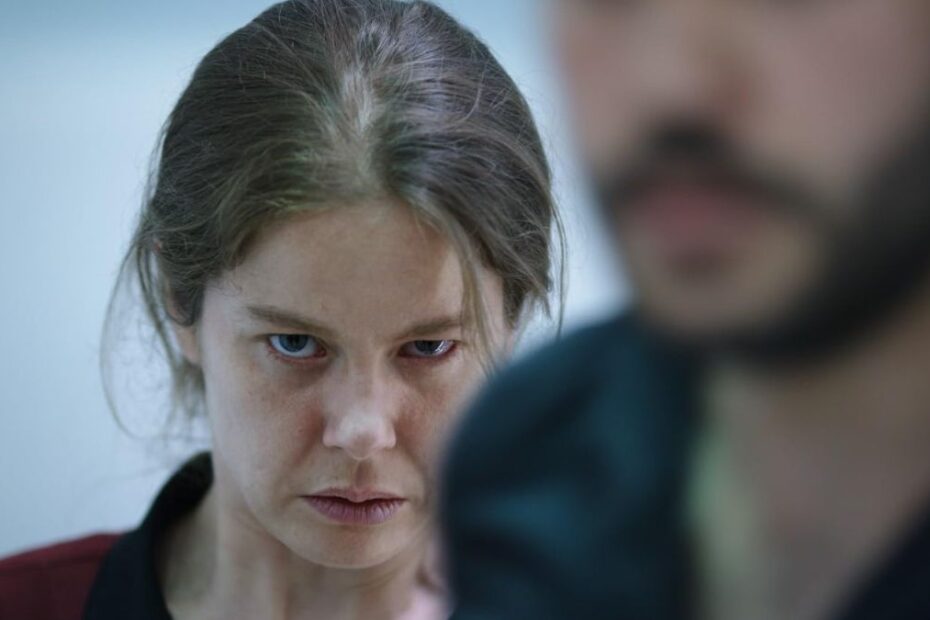 Fatma è il nome di una insospettabile eroina turca, protagonista assoluta di una mini serie thriller mozzafiato.