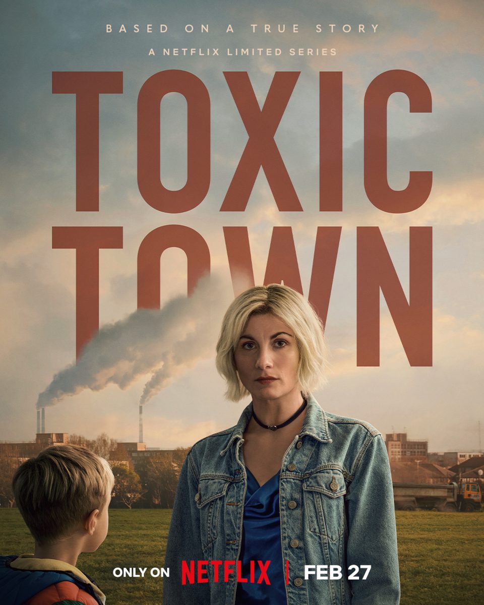 Toxic Town, dal Regno Unito su Netflix la miniserie tratta da una storia vera: uno scandalo portato alla luce dal coraggio di tre madri.