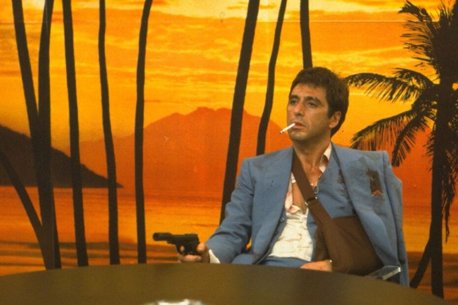 Scarface con Al Pacino è in scadenza su Netflix. Un film epico e iconico, che ha fatto la storia del cinema mondiale.