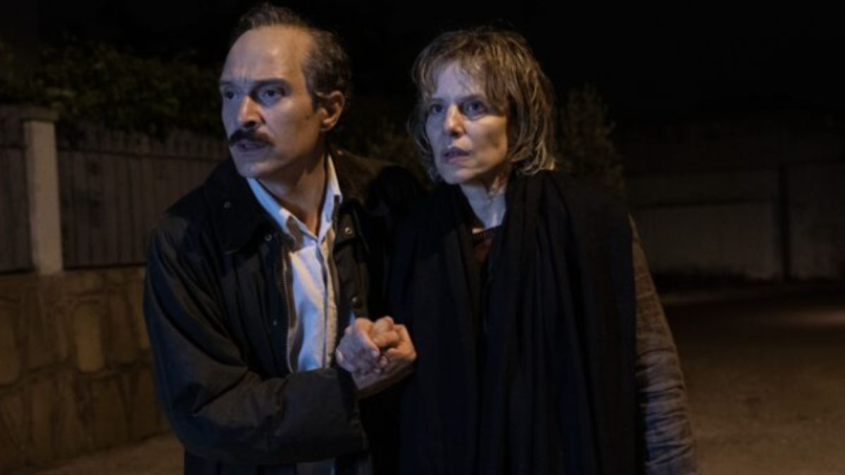 il nibbio film netflix - Il film sugli ultimi giorni di Nicola Calipari è su Netflix, per raccontarci la tragica storia vera di un eroe civile. Foto: Claudio Santamaria e Sonia Bergamasco