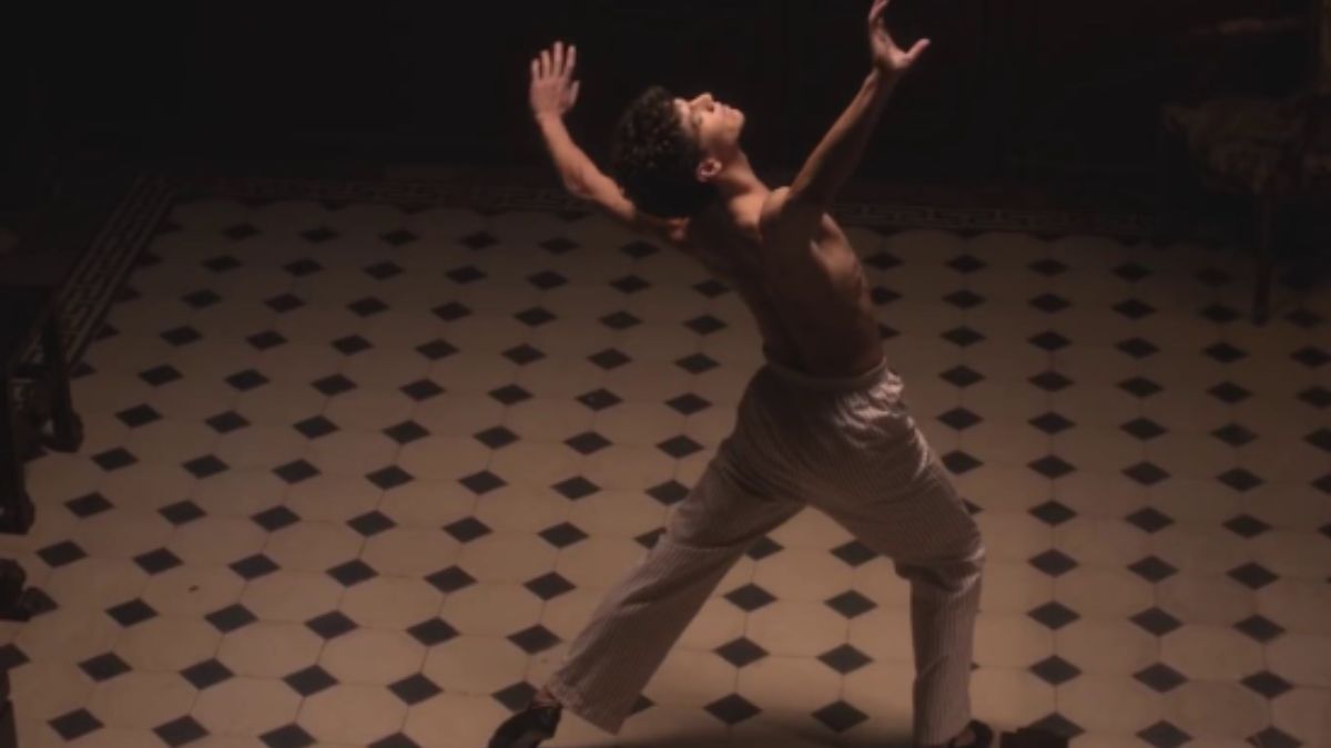 Qualcuno deve morire: la mini serie spagnola "nascosta" su Netflix ci riporta alla Spagna franchista degli anni '50.