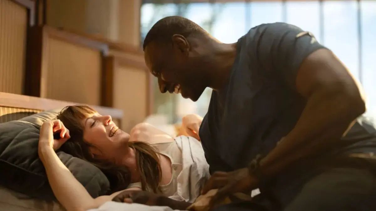French Lover su Netflix: ecco quando esce il film con Omar Sy, l'amatissimo protagonista di Lupin, qui in versione romantica.