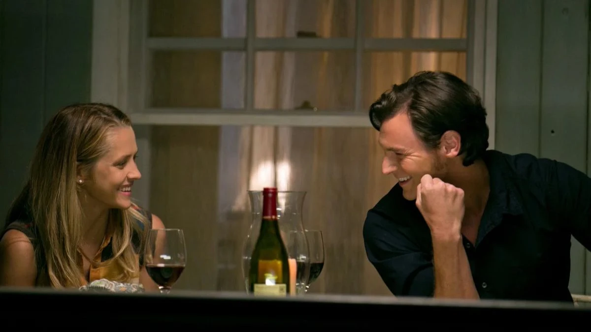 "La scelta - The Choice" è un film a metà tra il genere romantico e drammatico. Guardalo per capire se l'amore trionferà.