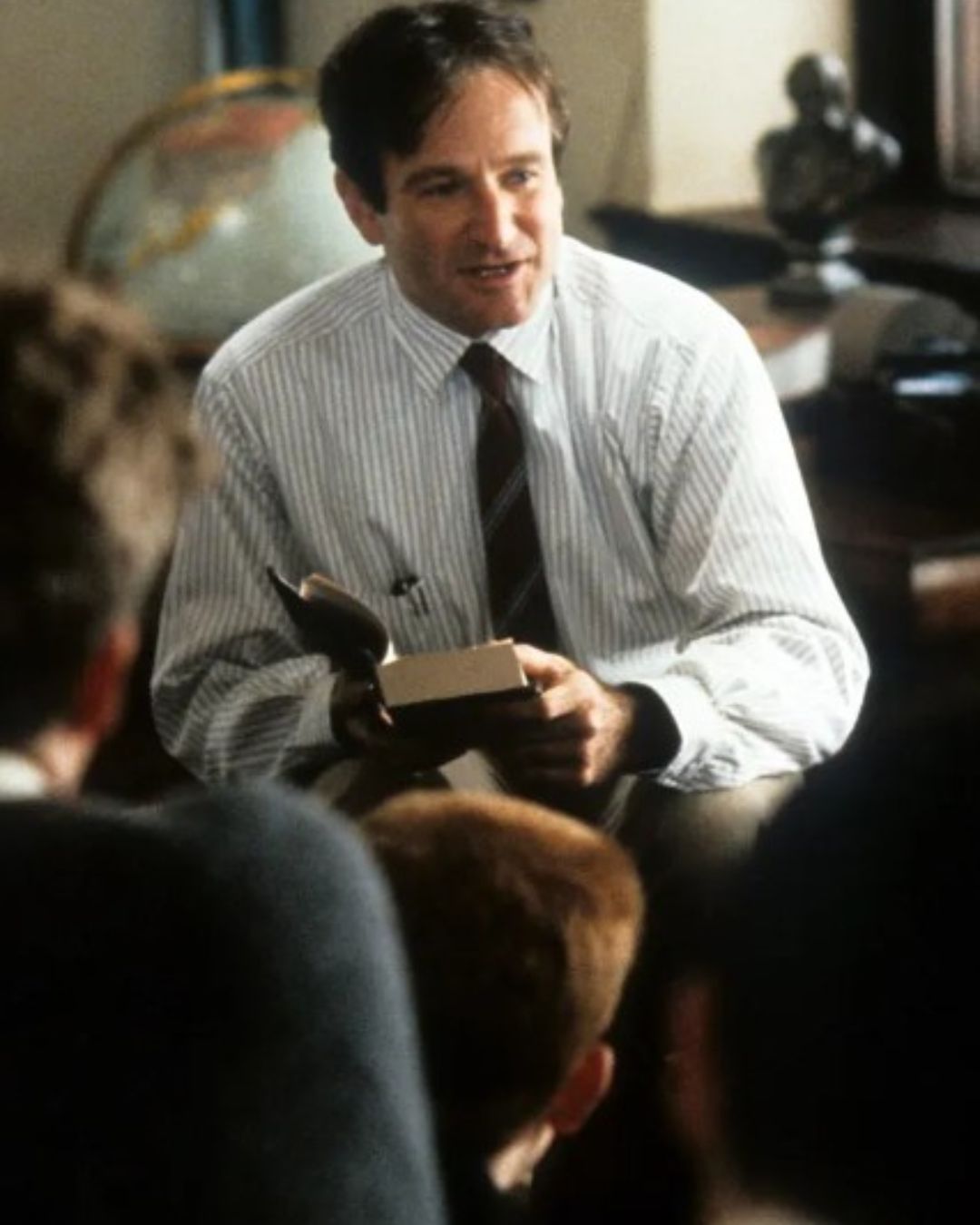 L'attimo fuggente, su Netflix il film con Robin Williams: quando esce questo capolavoro senza tempo, premiato con l'Oscar.