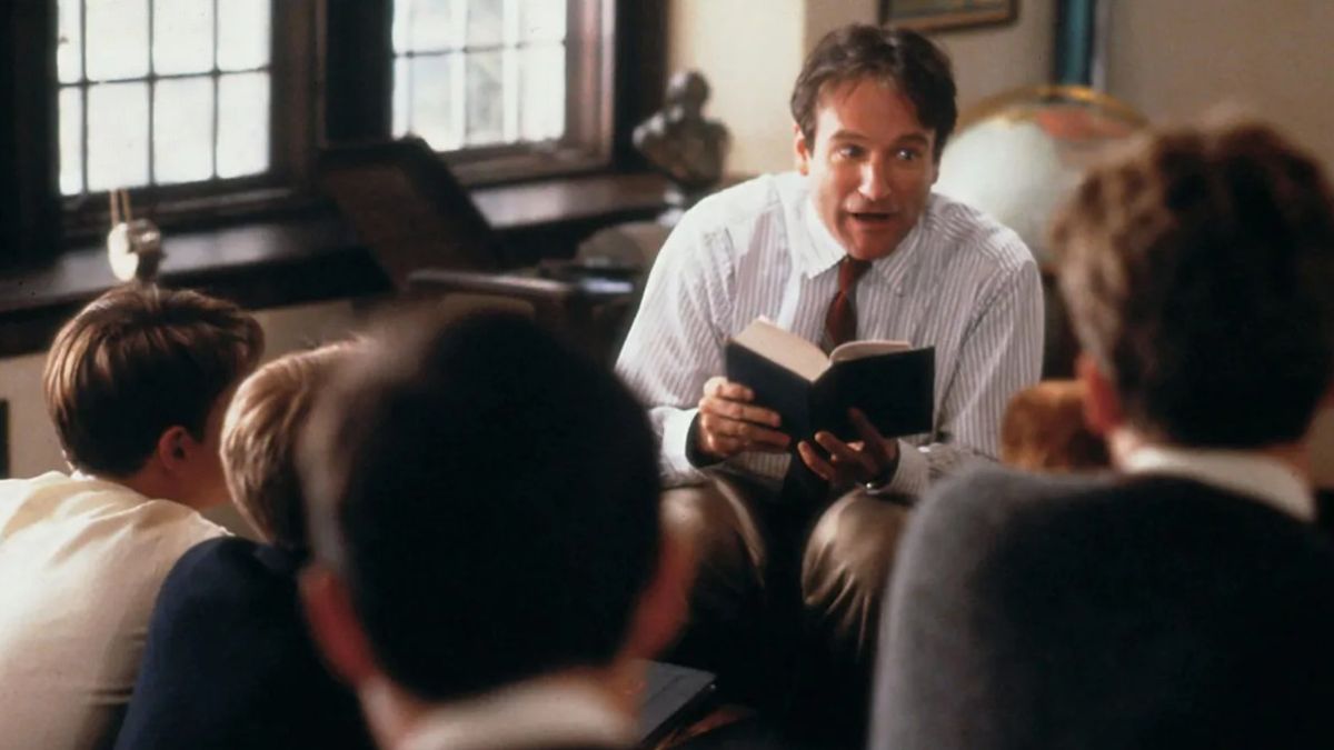 L'attimo fuggente, su Netflix il film con Robin Williams: quando esce questo capolavoro senza tempo, premiato con l'Oscar.