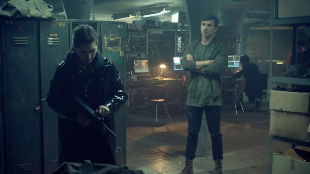 1983: la prima serie polacca prodotta in Polonia da Netflix è nu affascinante thriller politico distopico.