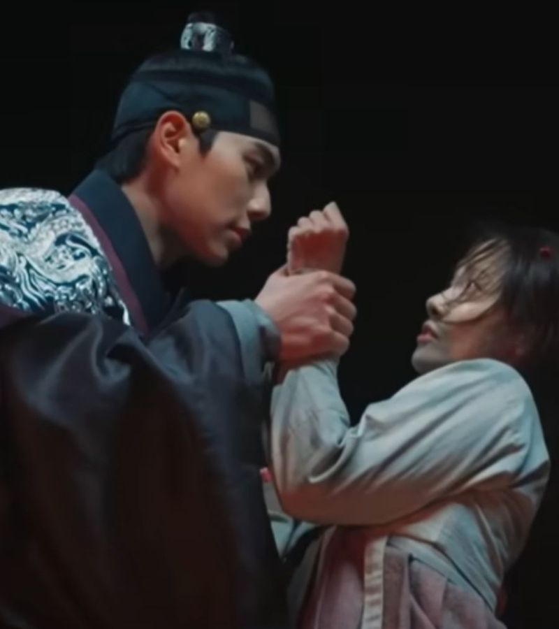 Bon Appetit, Maestà è la nuova serie coreana di Netflix, a metà tra fantasy e commedia romantica.