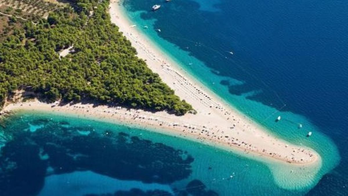 Le magiche location nel Mediterraneo di film e serie tv su Netflix: parti con noi in questo viaggio ideale tra scenari incantevoli.