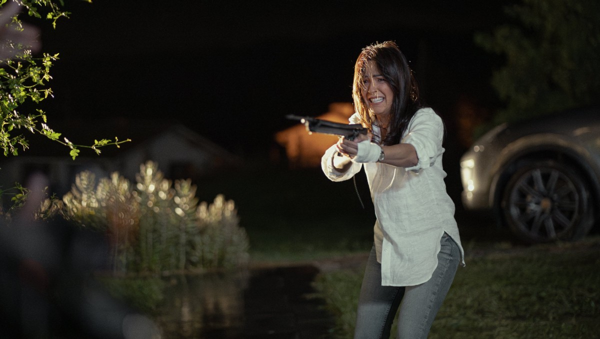 L’ultimo successo spagnolo di Netflix, Ángela, trasforma la calma domestica in suspense, fondendo realismo e tensione in uno dei thriller più potenti dell’anno.