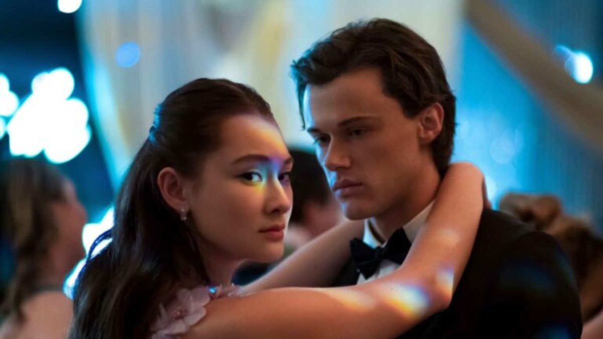 "L'estate nei tuoi occhi" diventa un film: lo vedremo su Prime Video. L'annuncio ha mandato in estasi i fan della serie.