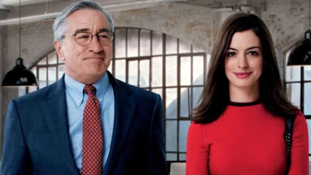 Lo stagista inaspettato: il film con Robert De Niro in Top 10 su Netflix. Per sorridere e per riflettere