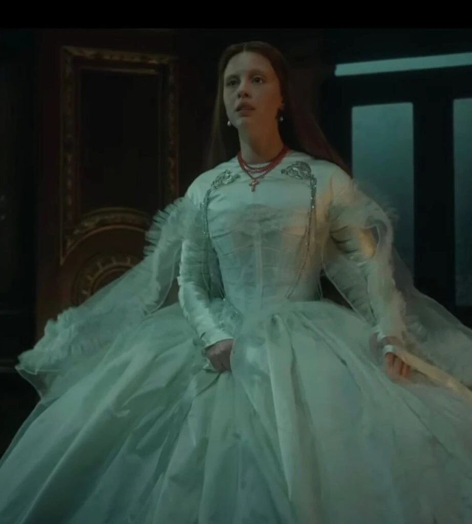 Frankenstein Del Toro Cast Mia Goth