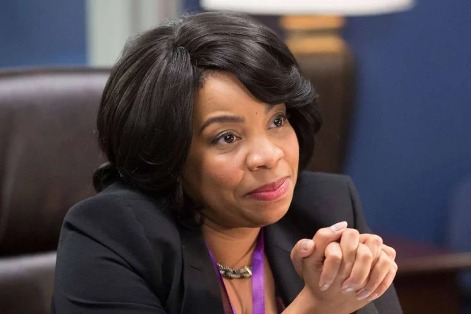 È morta Kimberly Hébert Gregory, star di Grey's Anatomy. Aveva solo 52 anni. Hollywood è in lutto, numerosissimi i messaggi di cordoglio.