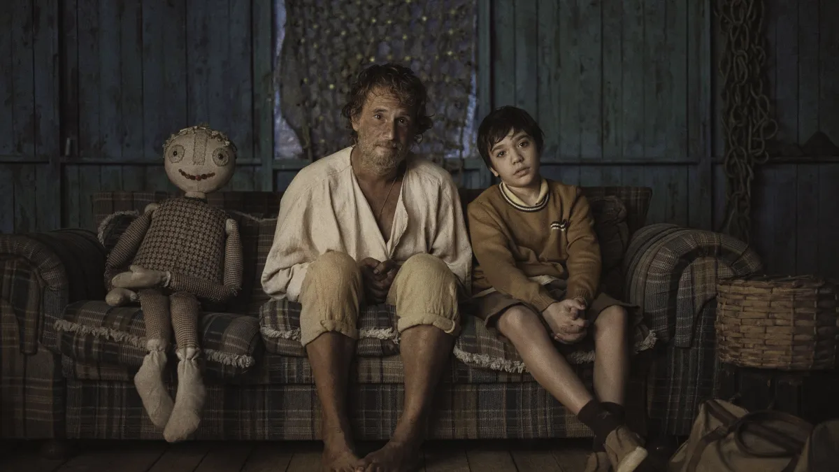 Il figlio di mille uomini: il film brasiliano è una produzione originale Netflix, tratta dal romanzo omonimo di Valter Hugo Mãe.