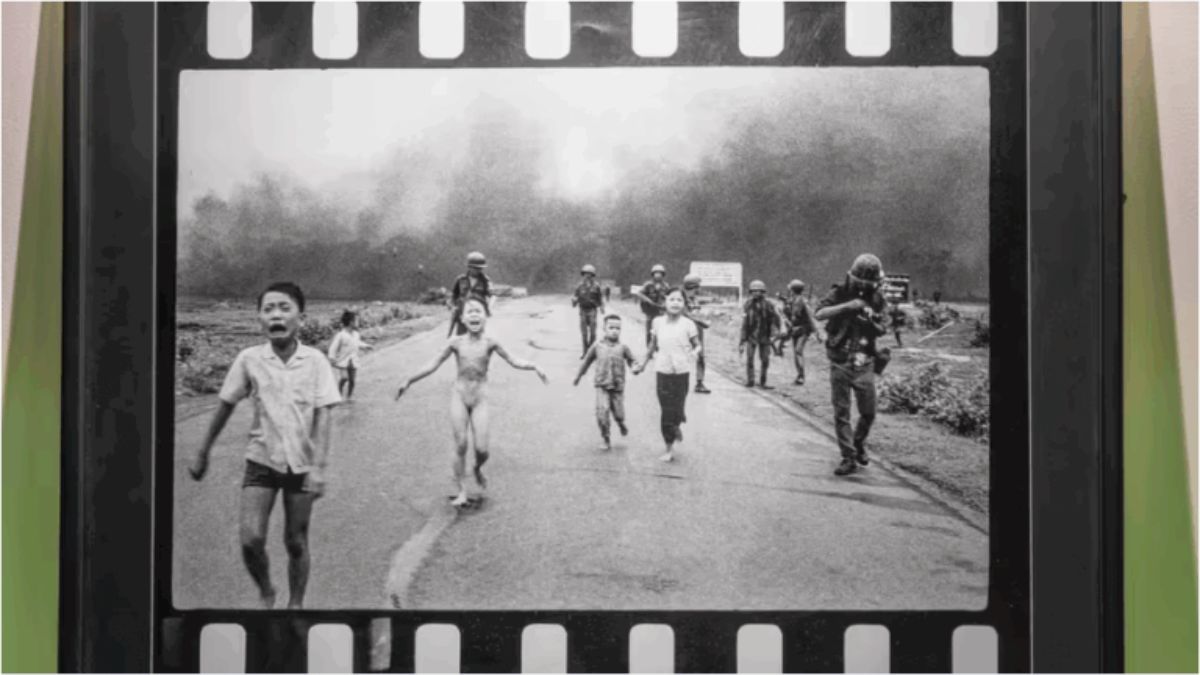  In arrivo su Netflix “The Stringer”, il documentario che indaga il vero autore di una delle fotografie più iconiche del XX secolo. 