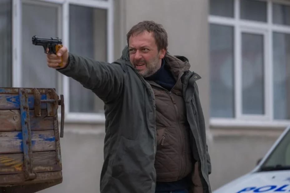 Kasaba: su Netflix un crime drama turco da non perdere: quando i sogni si infrangono sotto il peso della realtà.