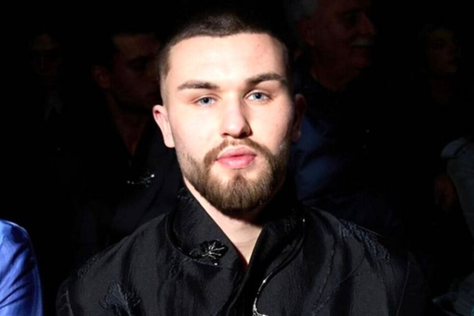 Arrestato Artem Tkachuk: ecco cosa ha combinato la star di Mare Fuori, tra danneggiamenti alle auto in sosta e insulti alla polizia.