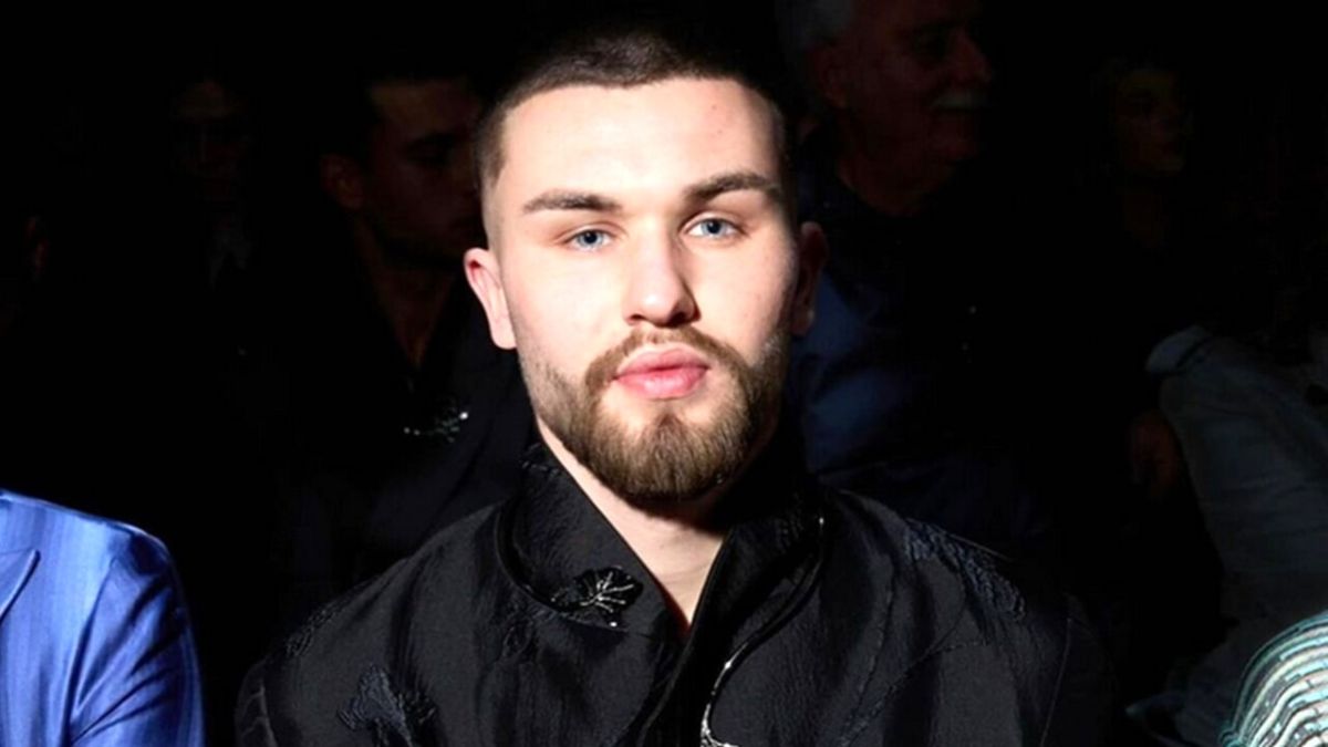 Artem Tkachuk choc: cosa succede all'attore di Mare Fuori? Ricovero, TSO e addio ai social. Facciamo chiarezza.