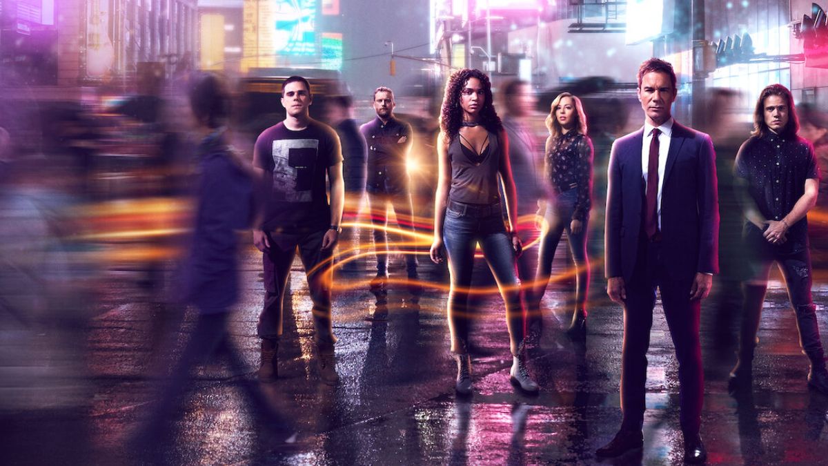Travelers serie sci-fi su Netflix