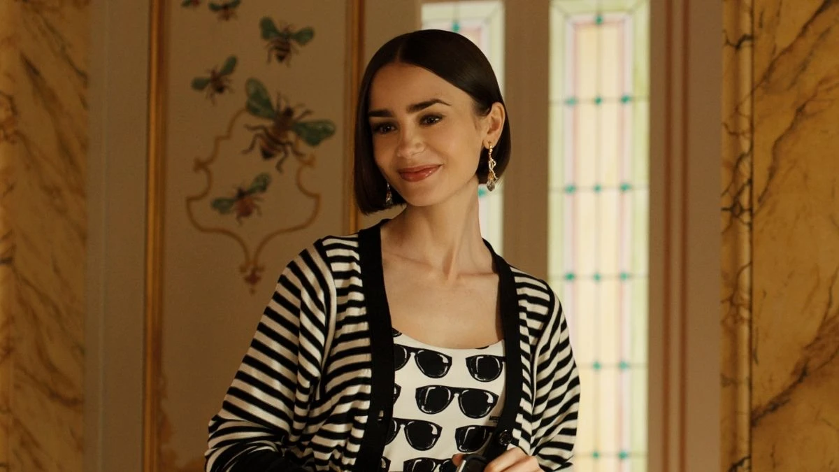 La sesta stagione di Emily in Paris, uno dei gioiellini di Netflix, sarà l'epilogo di questa storia deliziosa divenuta un cult generazionale.