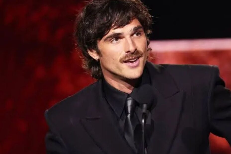 Jacob Elordi: dove vedere in streaming i suoi film e serie TV. Un interprete che si sta affermando nel panorama cinematografico mondiale.