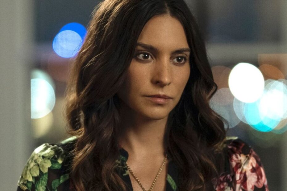 Chi è Genesis Rodriguez: tutto sulla nuova star di The Night Agent 3. I più attenti l'avranno già riconsociuta.