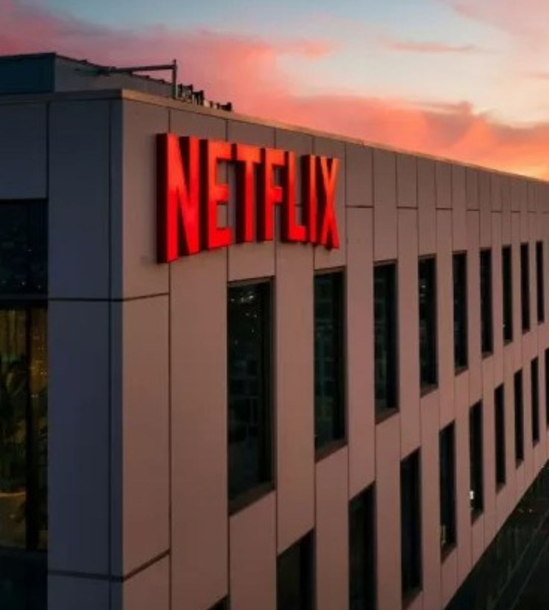 Netflix e le modifiche all'app: arriva il feed verticale, in stile social, per agevolare le ricerche degli utenti.