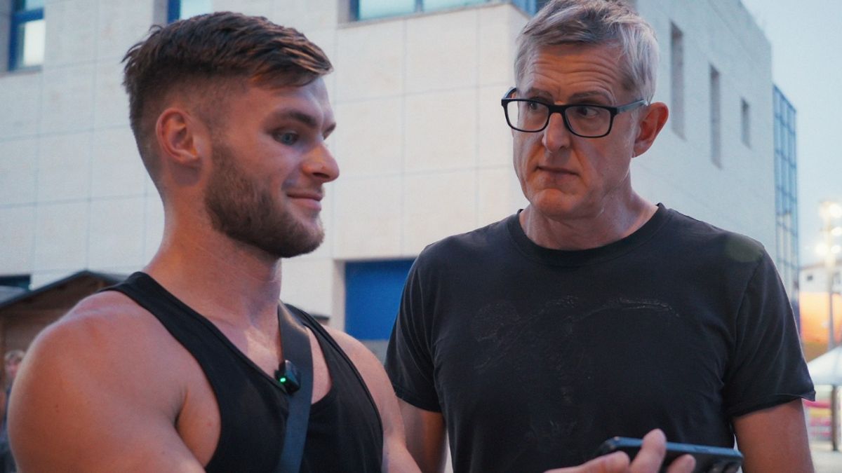 Louis Theroux: Dentro la manosfera è il primo lungometraggio documentario esclusivo Netflix del celebre giornalista britannico