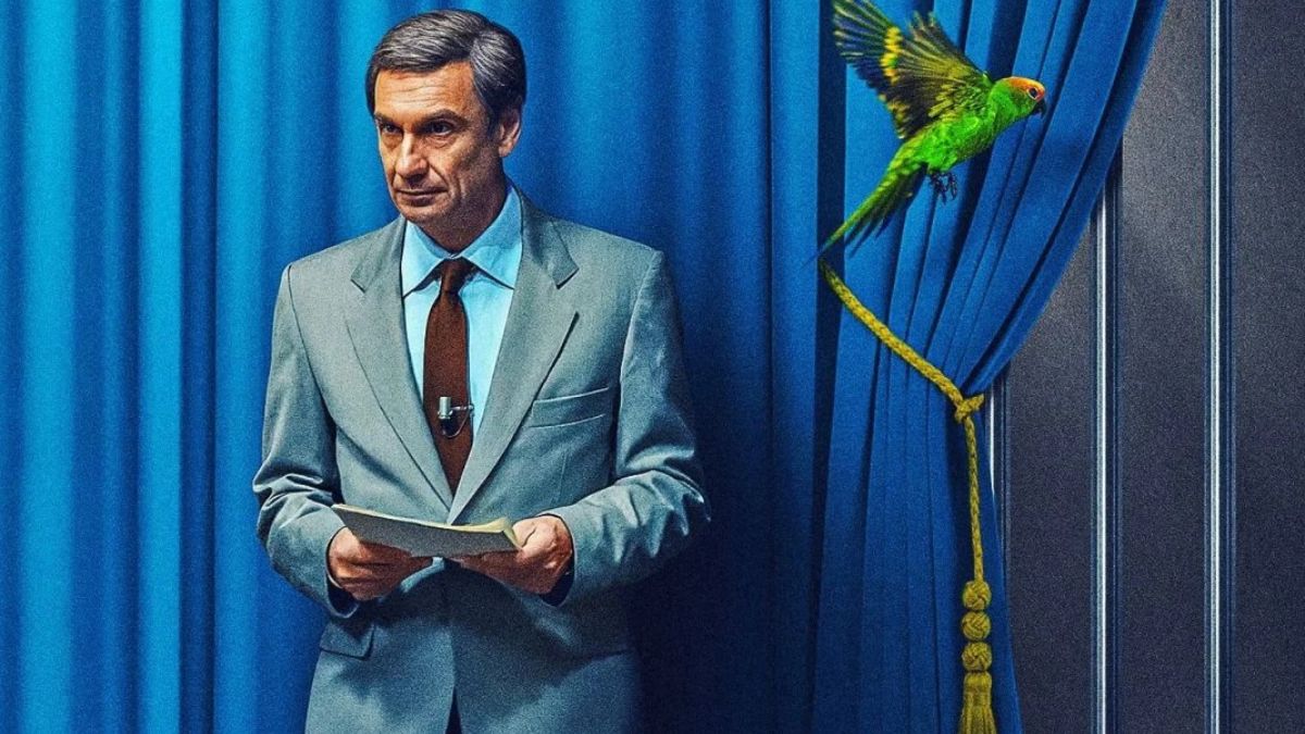 Portobello: in streaming su HBO MAX la serie su Enzo Tortora, diretta da Marco Bellocchio e magistralmente interpretata da Fabrizio Gifuni.