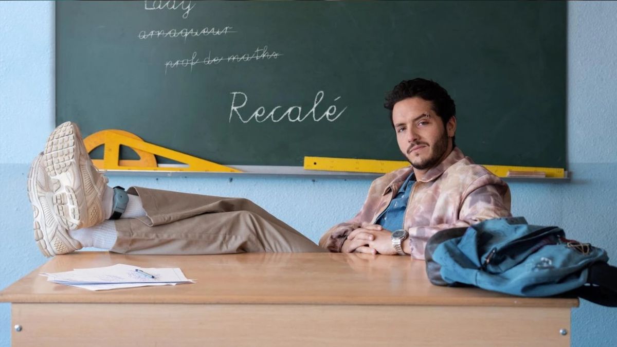 Bocciato: la comedy francese scala la Top 10 di Netflix . Mentre scriviamo è al secondo posto tra le serie più viste, 4 giorni dopo l'uscita.