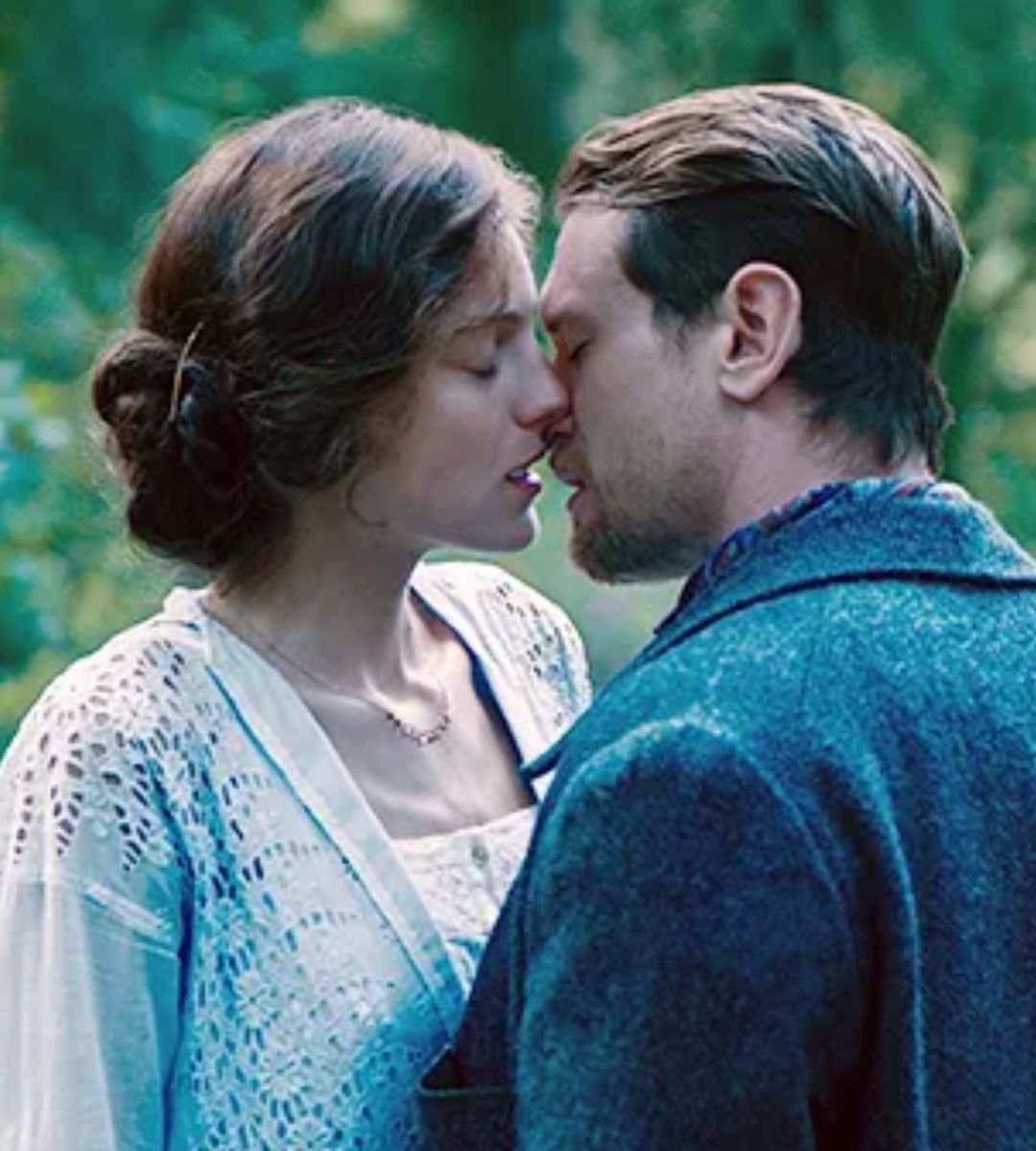 L'amante di Lady Chatterley scena bacio