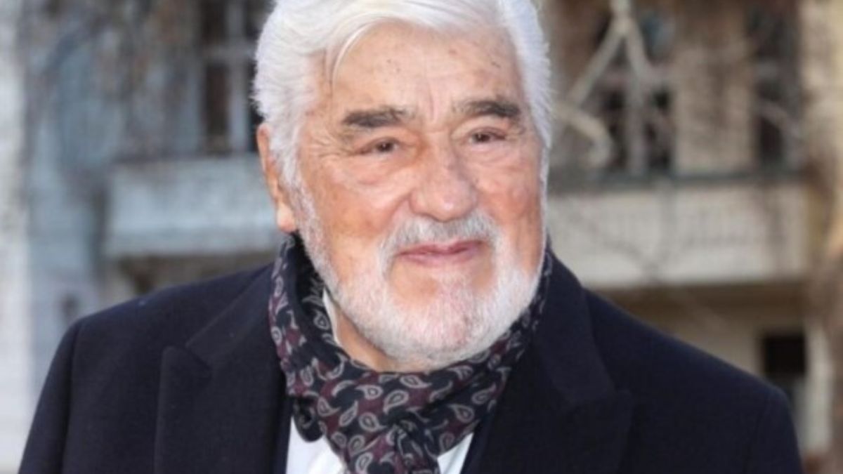 È morto Mario Adorf: l'attore italosvizzero aveva 95 anni e ha scritto la storia del cinema europeo, non solo italiano.