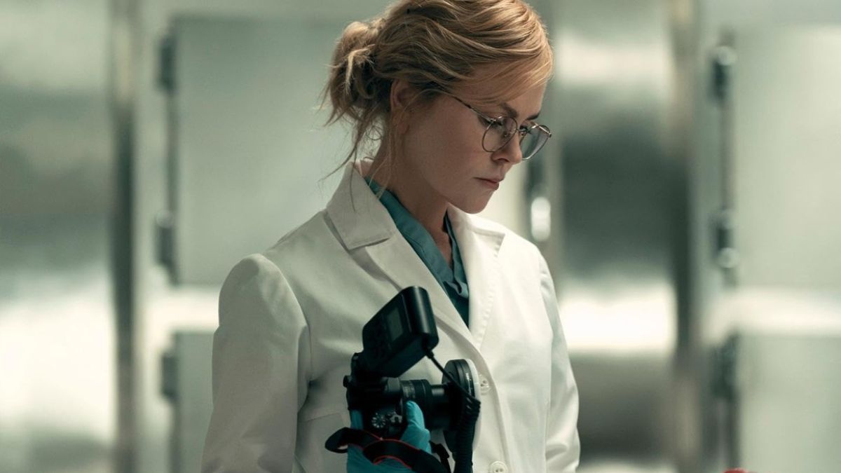 La serie Scarpetta, ispirata ai celeberrimi romanzi, finalmente in streaming, con il suo cast stellare capitanato da Nicole Kidman.