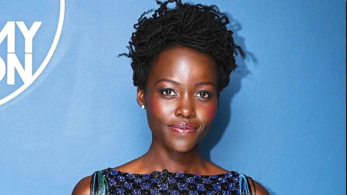Odissea di Nolan: le polemiche per il cast con Lupita Nyong’o non accennano a placarsi, ma Nolan corre in sua difesa, e svela una sorpresa.