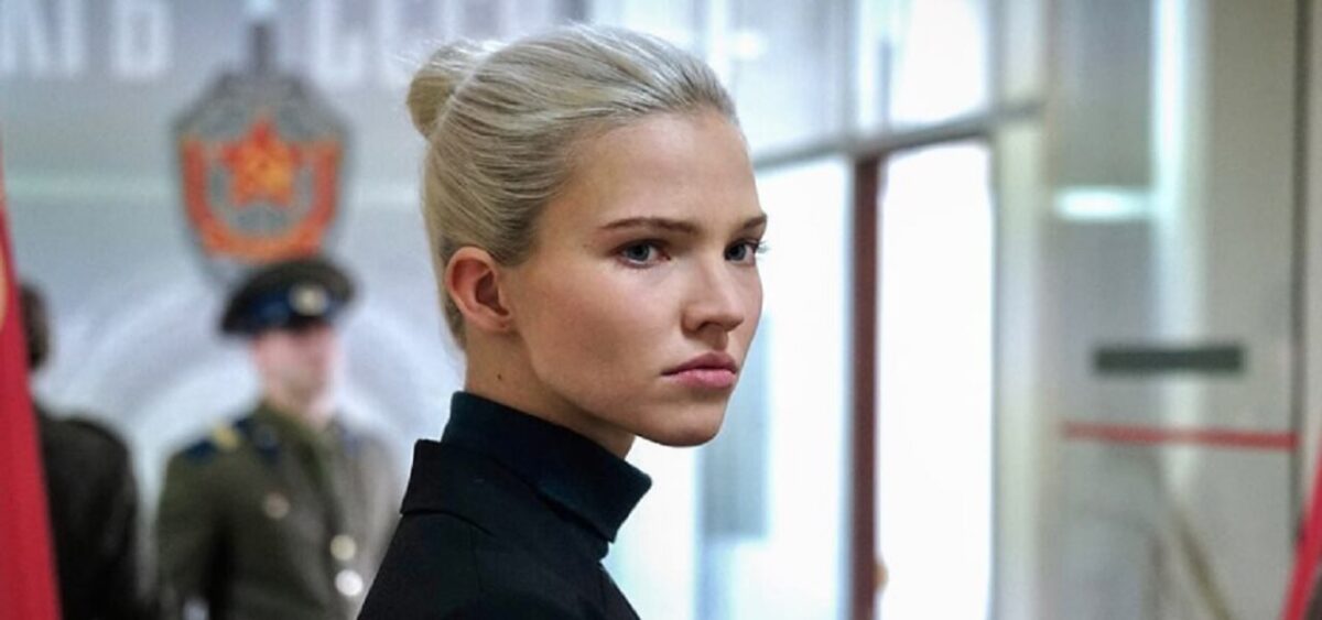 Uscito nel 2019 quasi nel silenzio, Anna è ora il terzo film più visto su Netflix grazie al suo thriller di spionaggio pieno di inganni.
