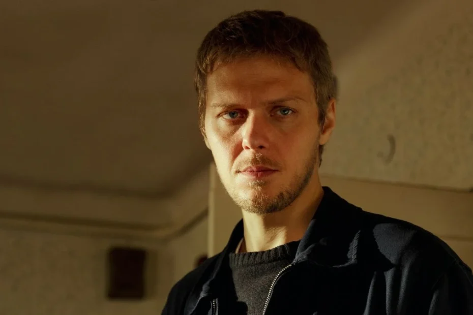 I colori del male Nero - il protagonista Jakub Gierszał