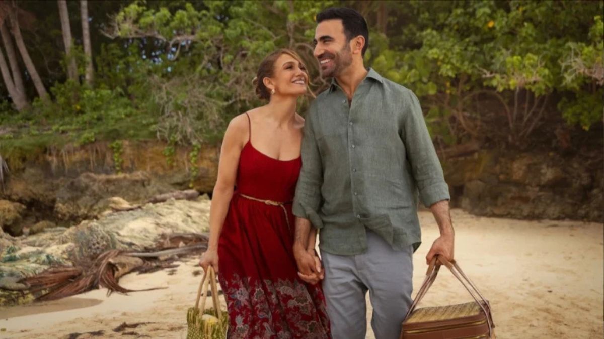 Office Romance: in arrivo su Netflix il film con Jennifer Lopez, una commedia romantica interamente prodotta dalla stessa Netflix.