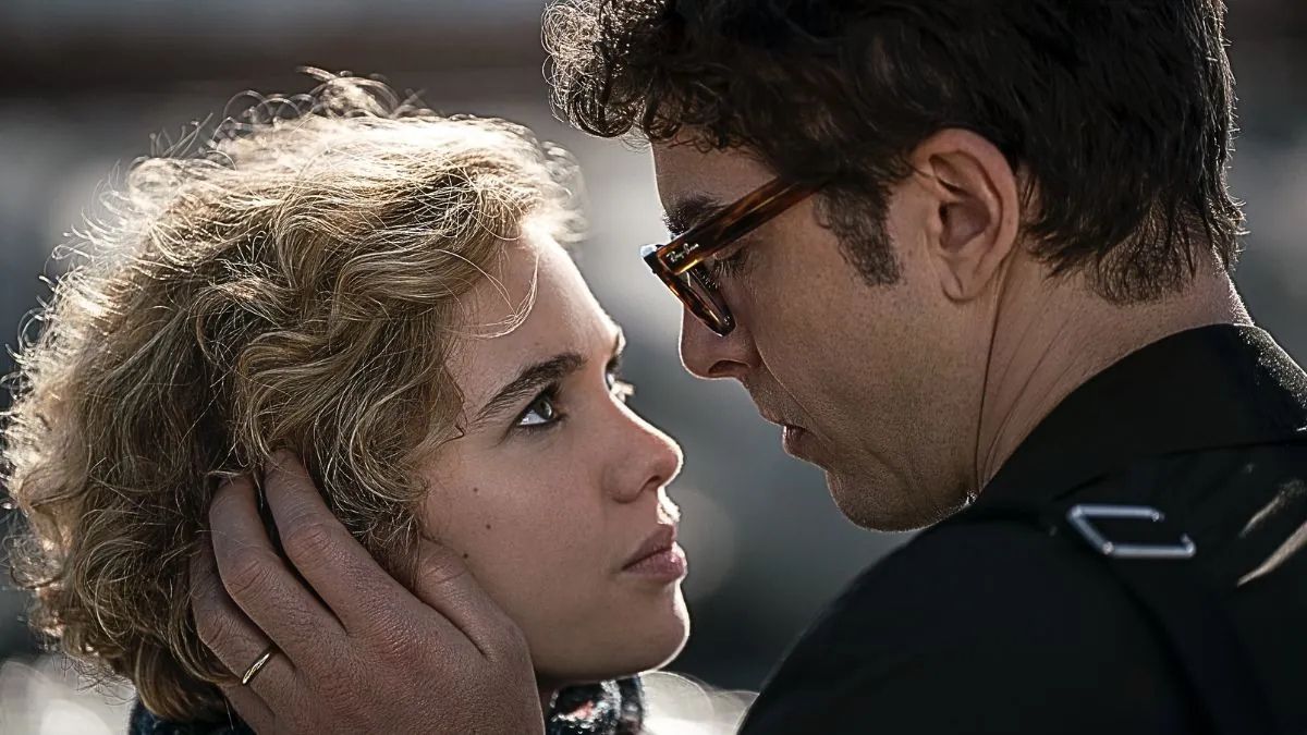 Fedeltà è la miniserie italiana originale Netflix tratta da un bestseller. Non è una storia d'amore: è una storia sull'amore.