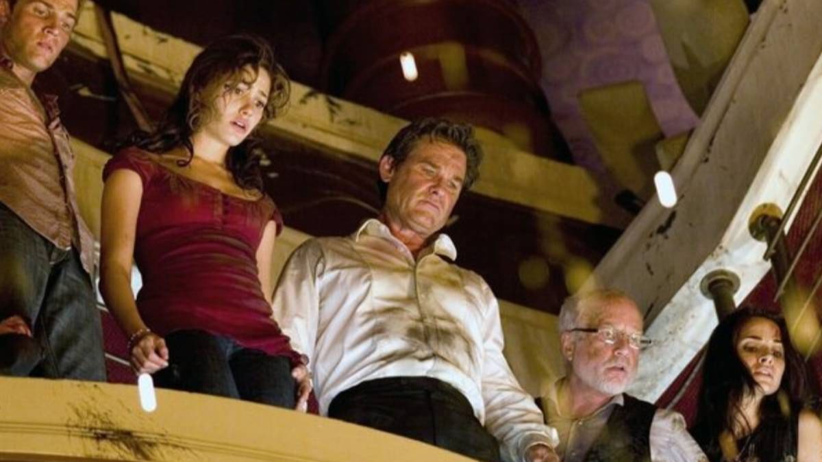 Poseidon: il secondo film nella Top 10 italiana di Netflix è un survival da manuale, opera del compianto Wolfgang Petersen.