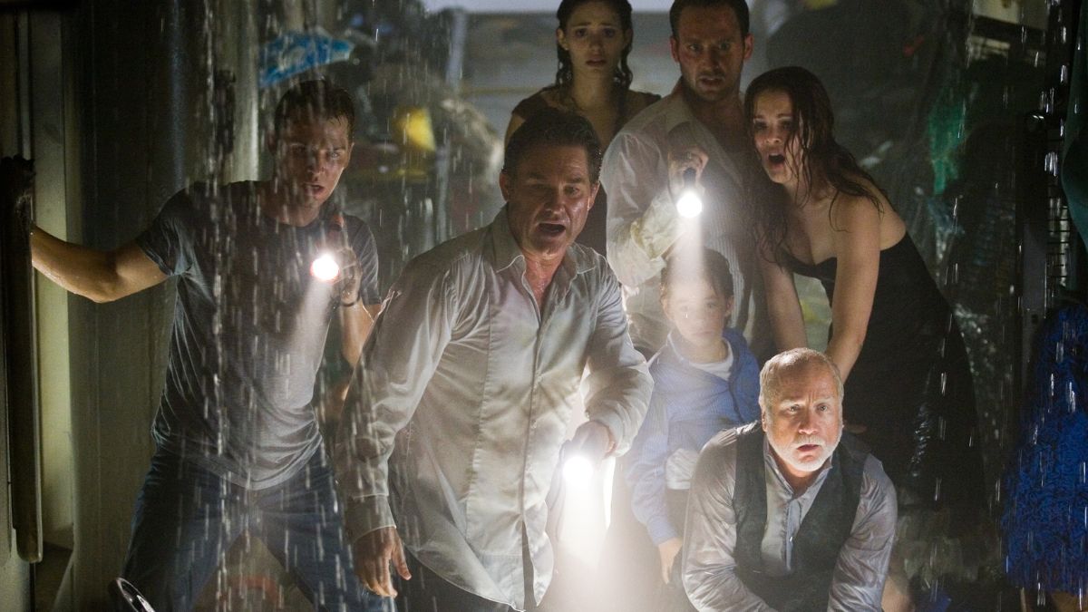 Poseidon: il secondo film nella Top 10 italiana di Netflix è un survival da manuale, opera del compianto Wolfgang Petersen.