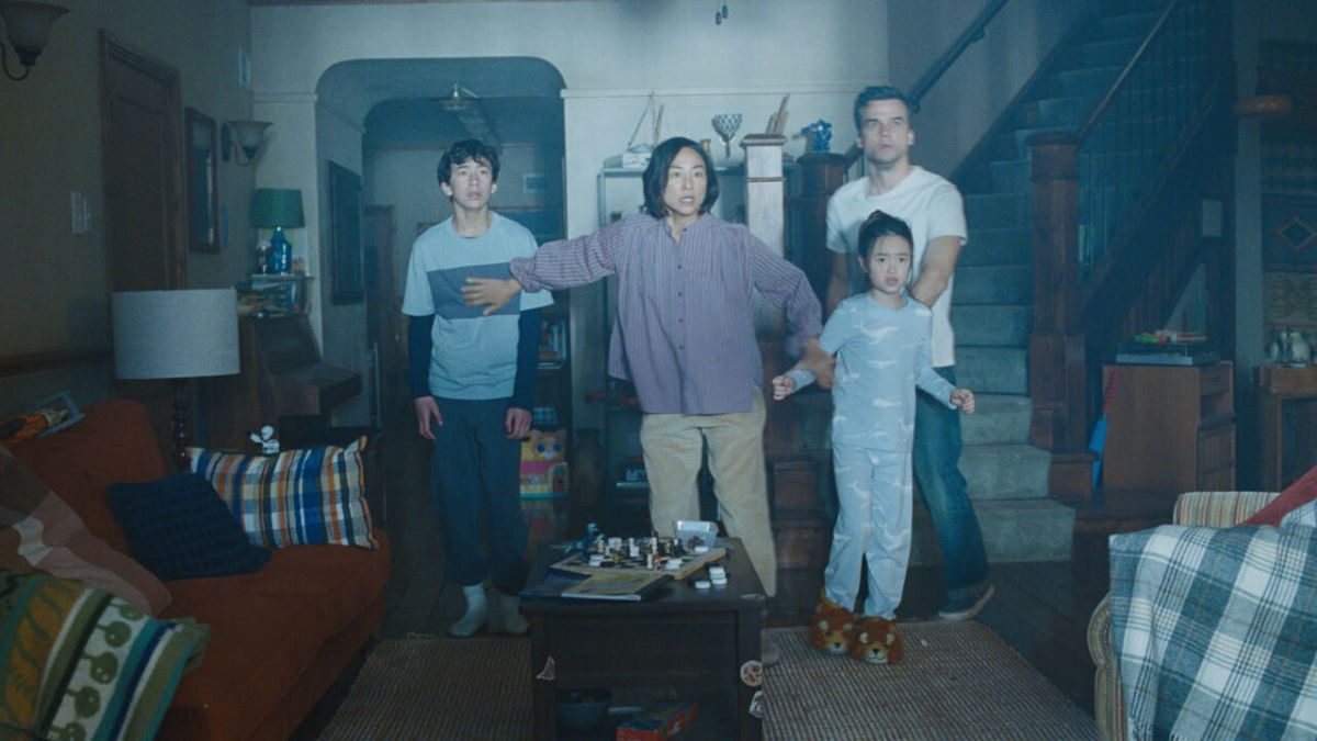 The Last House: Greta Lee e Wagner Moura protagonisti del thriller claustrofobico in arrivo su Netflix. Ecco quando lo vedremo.