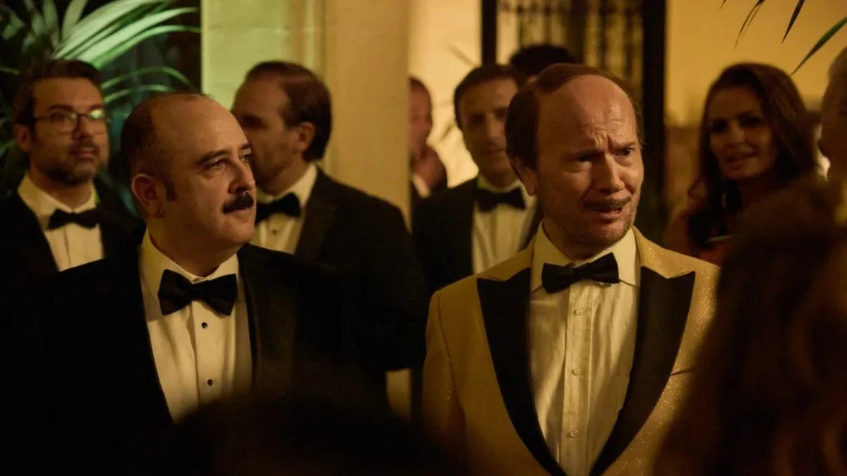 Torrente presidente: su Netflix l'ultimo capitolo della satira spagnola. Santiago Segura si trasforma in un leader politico populista.