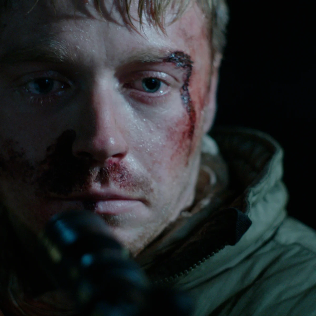 Calibre: il film su Netflix col punteggio del 100% su Rotten Tomatoes. Un thriller psicologico imperdibile per gli appassionati del genere.