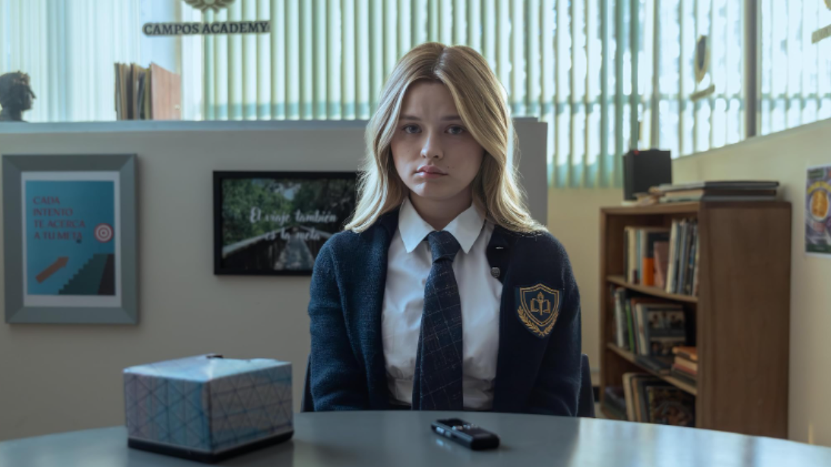 Il progetto finale, la nuova serie tv di Netflix è Un thriller adolescenziale rapido e oscuro, che affronta cyberbullismo, identità e pressione.
