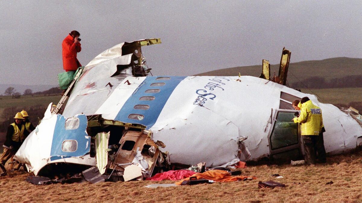 La bomba sul volo Pan Am 103: in arrivo su Netflix la serie BBC sulla tragedia avvenuta sui cieli di Lockerbie  nel 1988.