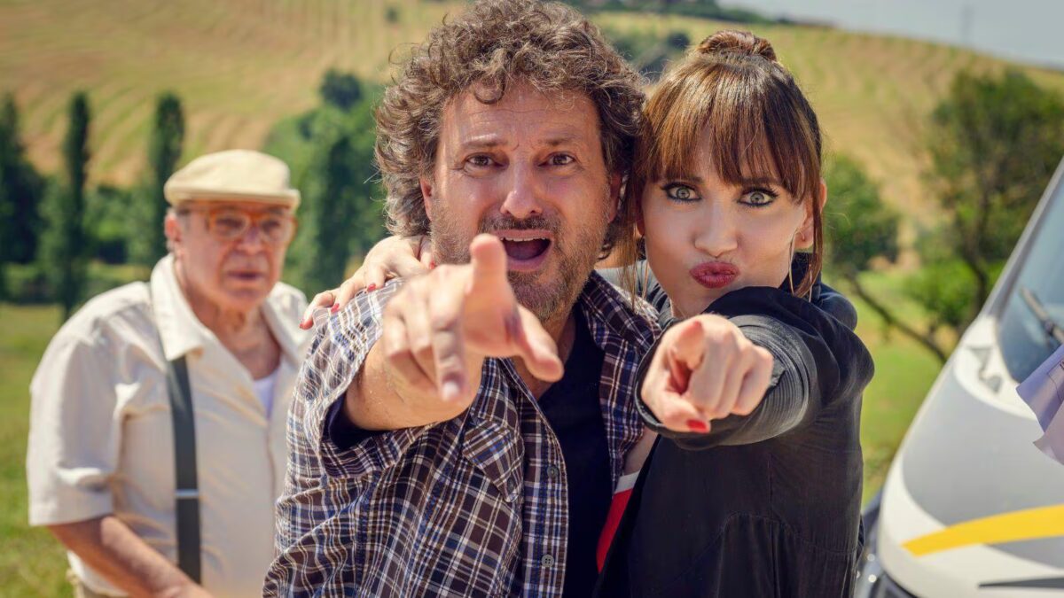 Pare parecchio Parigi: su Netflix il film di e con Leonardo Pieraccioni che alterna comicità e introspezione.